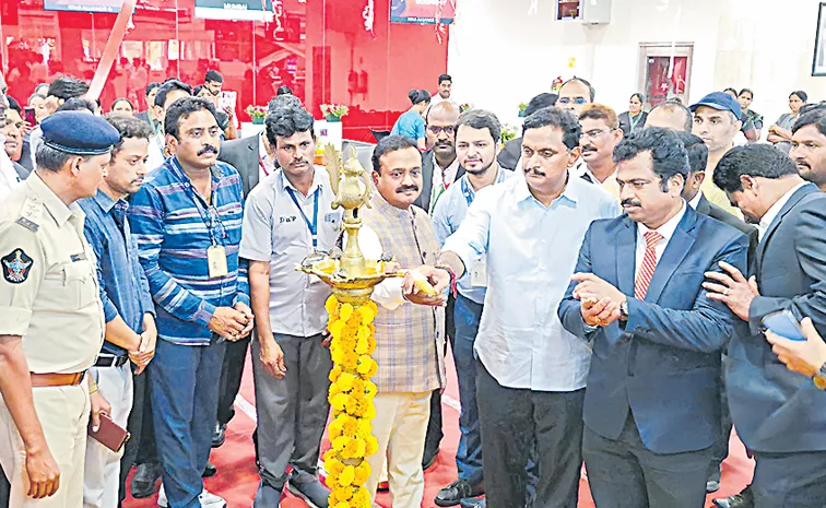 Commencement of Mumbai Vijayawada flight service