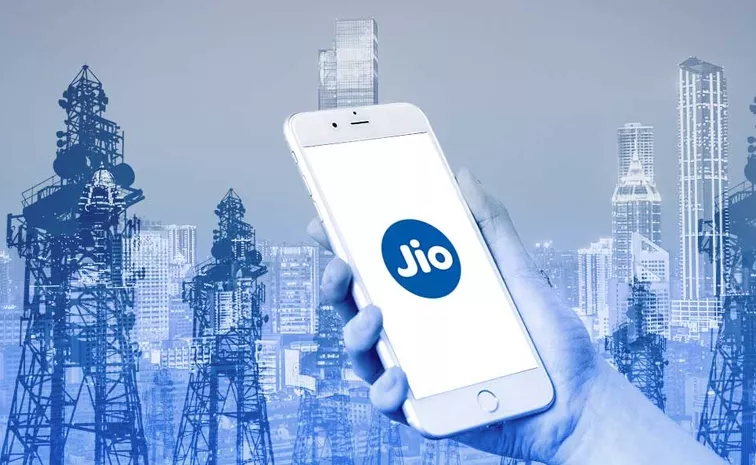 Jio Down : Thousands Of Users Unable To Access Whatsapp