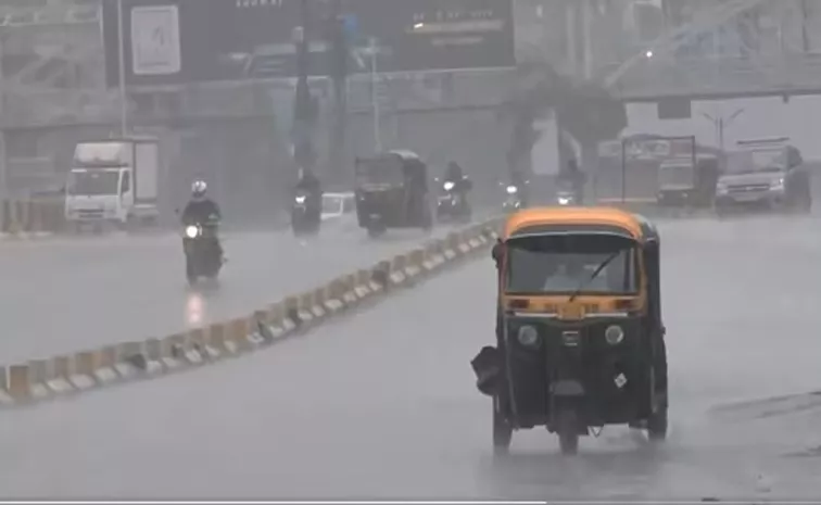 Heavy Rain Lashes In Mumbai June 22 2024