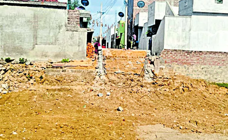 Demolition of Gangamma temple in Srikalahasti