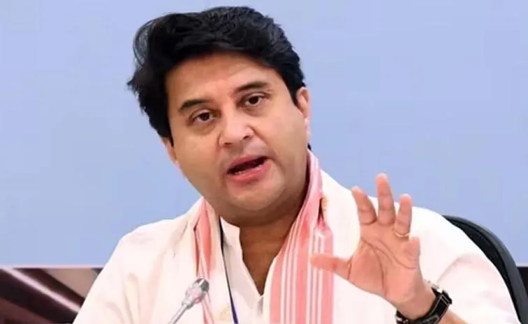 Jyotiraditya Scindia criticism on Congress over Jumping after winning 99 seats