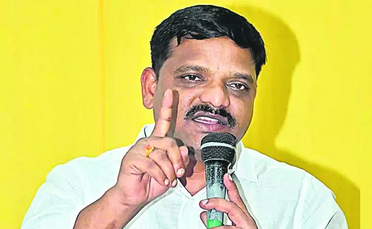 Thinmar Mallanna fires on Rakesh Reddy: Graduates MLC bypoll