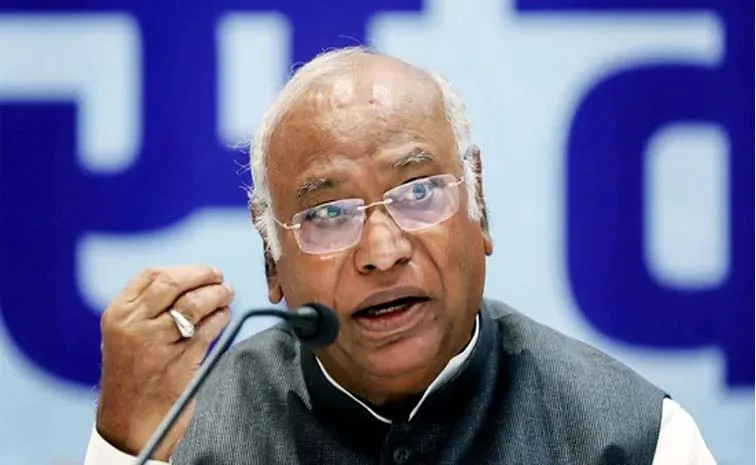 Congress chief kharge sensational comments on party performance