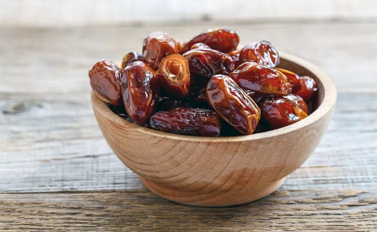 The Right Way To Eat Dates To Prevent Constipation