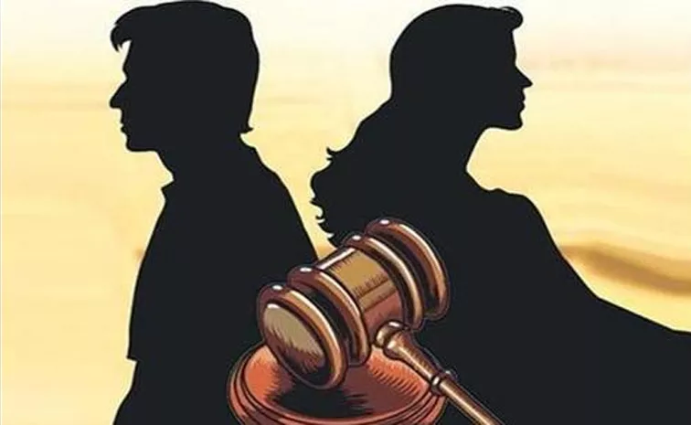 Woman Live In Partner Cannot Be Prosecuted For Cruelty As Husband: High Court