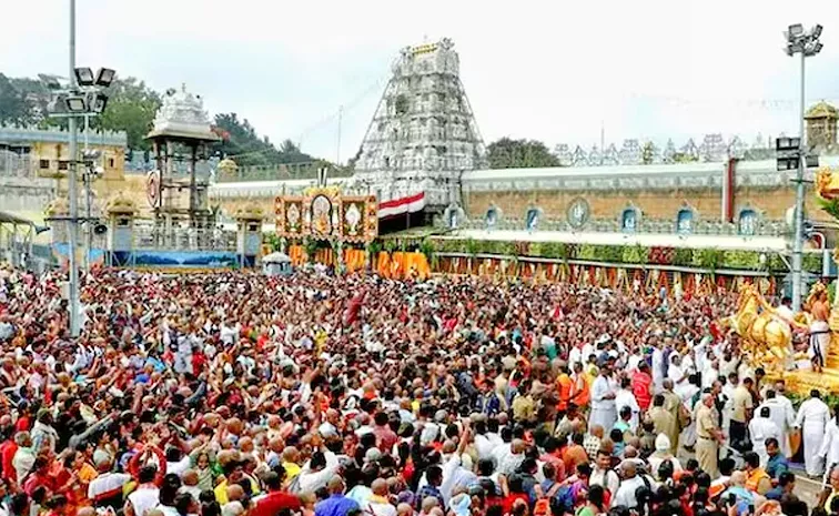 Tirumala July 13 2024 TTD Heavy Devotees Rush