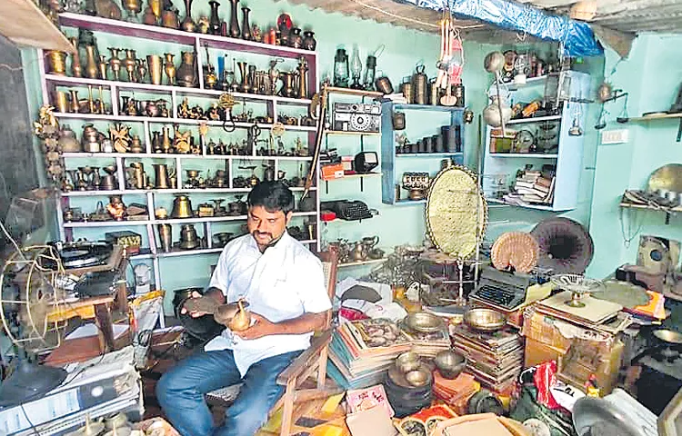 Korupolu Gangadhara Rao's House Is Like A Museum In Paravada