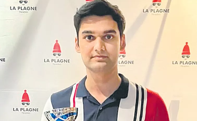 Indian player Raja Ritwik won silver