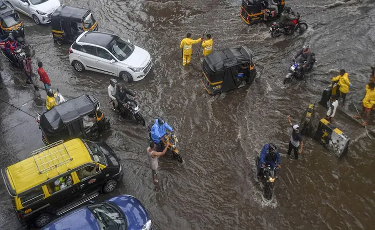 Weather Forecast Red Alert for Heavy Rain