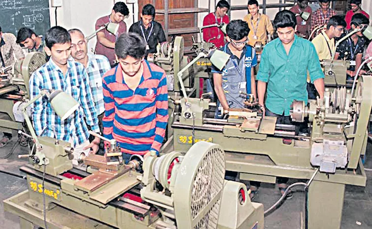 Aggravation of workshop attendants in polytechnic colleges