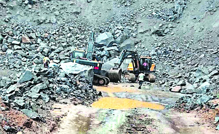 Three workers crushed to death in quarry in NTR district