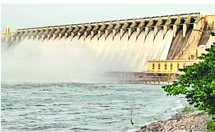 4 TMCs for Sagar Right Canal: Andhra Pradesh