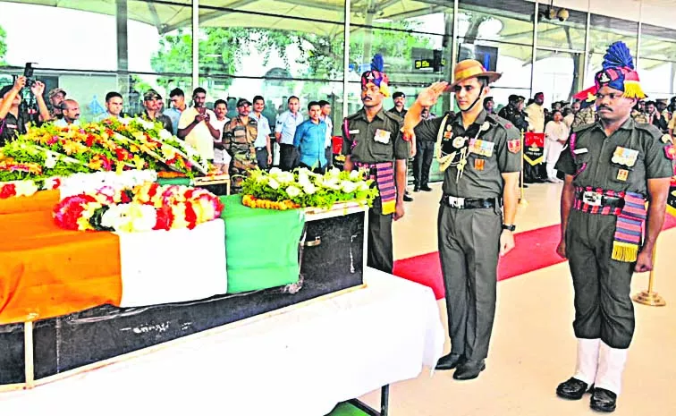 tribute for got swept away by river in Ladakh soldiers