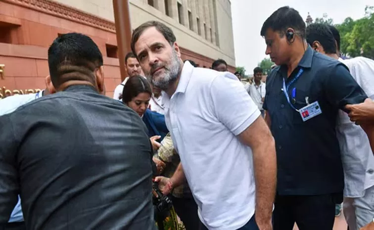 LOP rahul Gandhi wants Om Birla to restore Lok Sabha speech