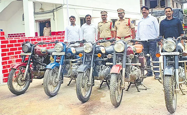 Royal Enfield vehicle thief arrested