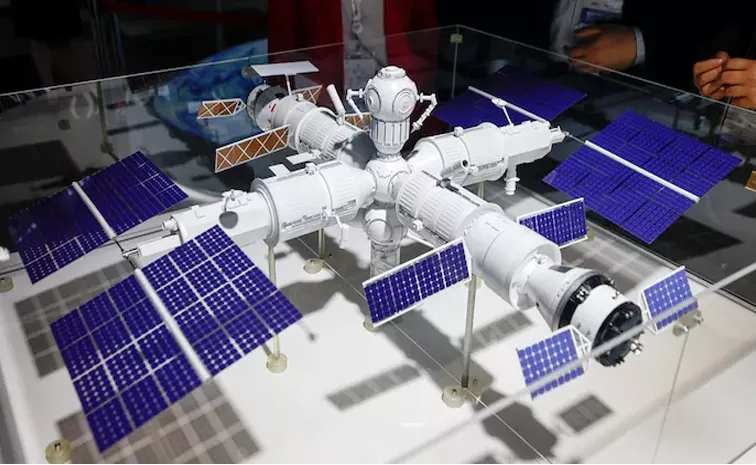 Russia To Build Independent Space Station By 2033