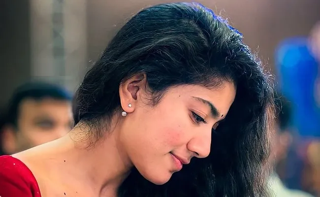 sai pallavi saree bollywood movie