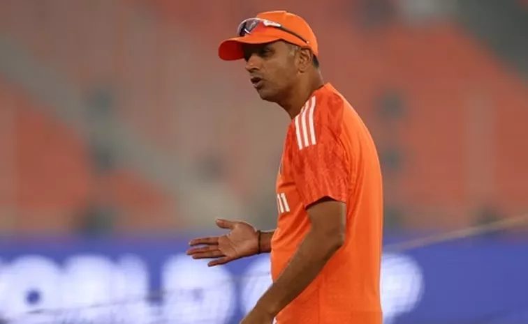 He never liked to take credit - Paras Mhambrey Praises Rahul Dravid