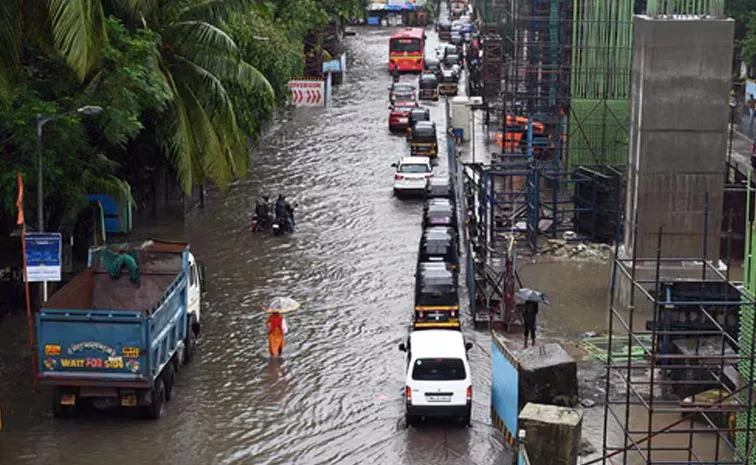 Heavy Rain In Mumbai maharashtra