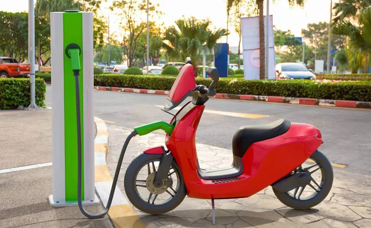 EMPS Scheme For EV Subsidy Extends By Two More Months