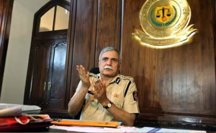 Former Maharashtra DGP Sanjay Pandey To Contest Assembly Election