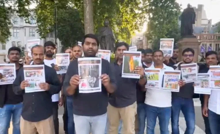 YSRCP London Unit Protest Over TDP Atrocities In AP