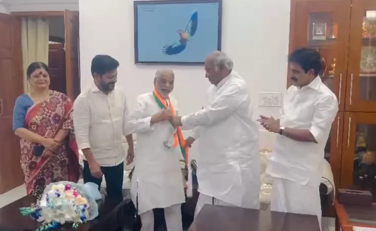 BRS Senior Leader Keshav Rao Joined The Congress