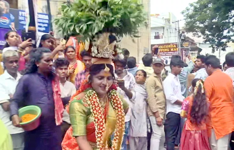 Bonalu Jatara At Golconda Jagadambika Temple