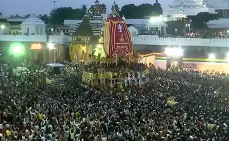 Several Injured Amid Lord Jagannath Rath Yatra In Puri