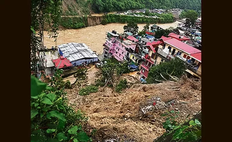 Uttarakhand Rains Chardham Yatra Suspended