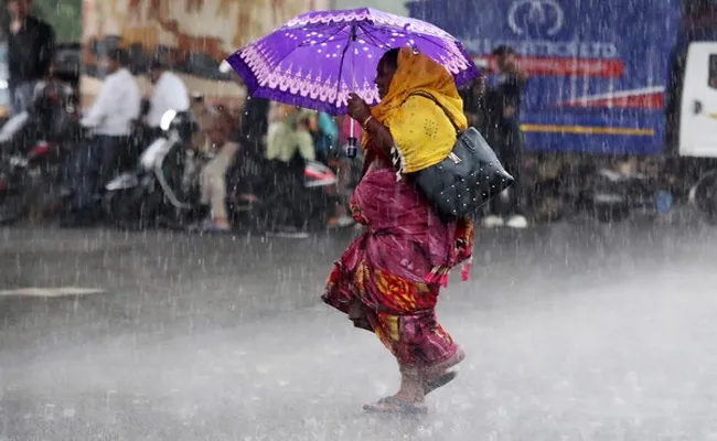 Red Alert In Mumbai, Schools To Remain Shut Today Due To Heavy Rainfall