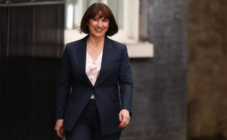 Rachel Reeves UKs First Female Finance Minister