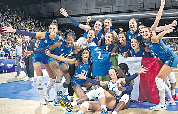 Italy womens volleyball team won the gold