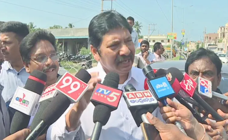 Ex Minister Jogi Ramesh Fires On Chandrababu