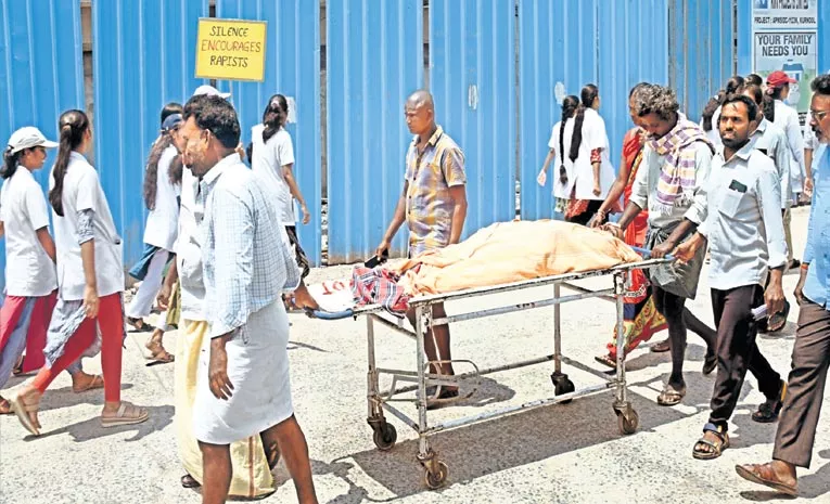 Patients suffer as doctors' protest