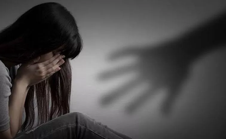 Karnataka School Teacher Tries To Molested 11 Years Student In Class