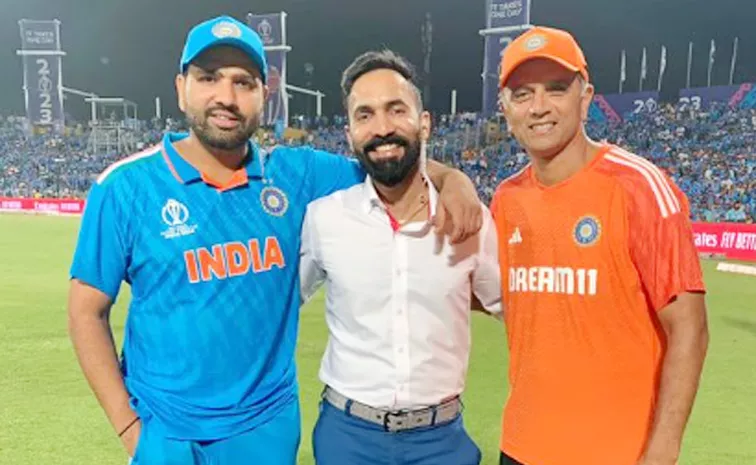 Dinesh Karthik Picks His All Time Indian XI Across Formats Rohit Kohli Included