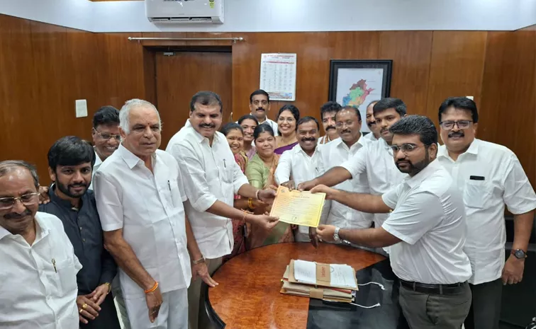 Bosta unanimously elected as the MLC of visakhapatnam local bodies