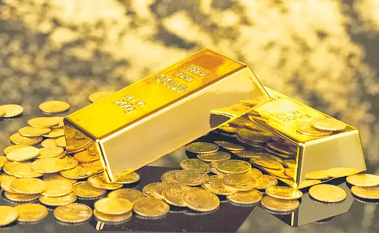 Gold imports dip 4. 23 percent to 12. 64 billion dollars in Apr-July