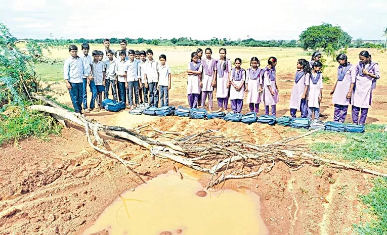 tdp leaders fake promise with school students