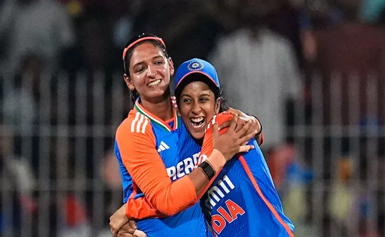 Harmanpreet, Jemimah, Deepti Sharma To Participate In Big Bash League 2024