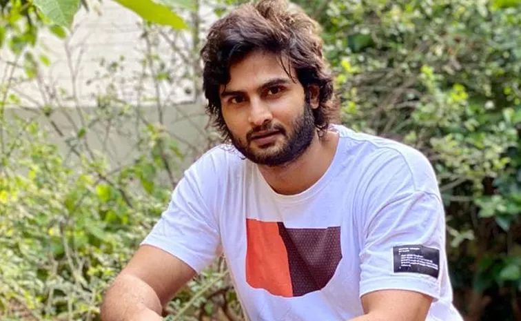 Tollywood Hero Sudheer Babu Reacts On bollywood Actor Comments On Prabhas 