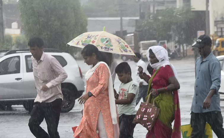 Light Rains In Telangana For 3 Days