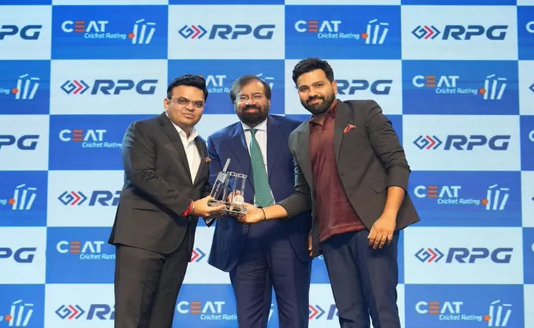 Rohit Sharma, Rahul Dravid Win Top Honours At CEAT Awards