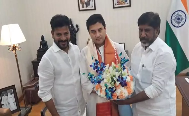 CM Revanth Reddy meets Union Minister Jyotiraditya Scindia