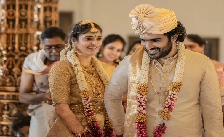 Kiran Abbavaram Shares Marriage Pics After His Wedding Ceremony