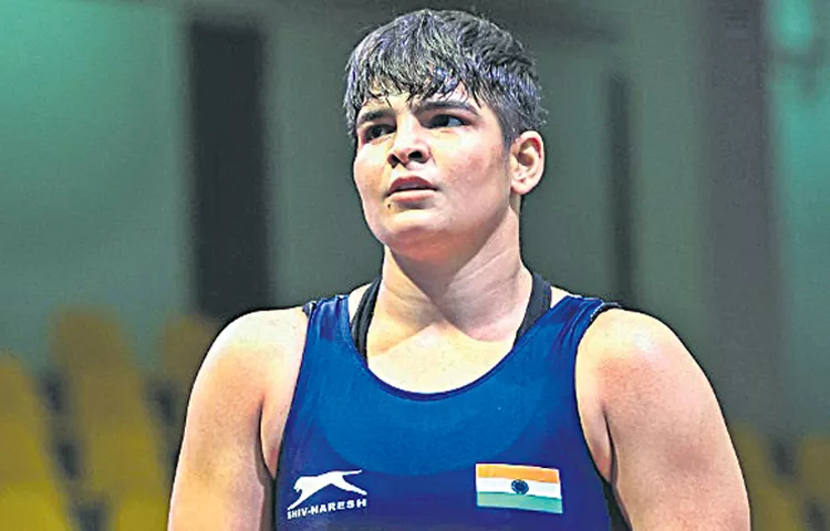 Team of Indian Women Wrestlers stood at the top