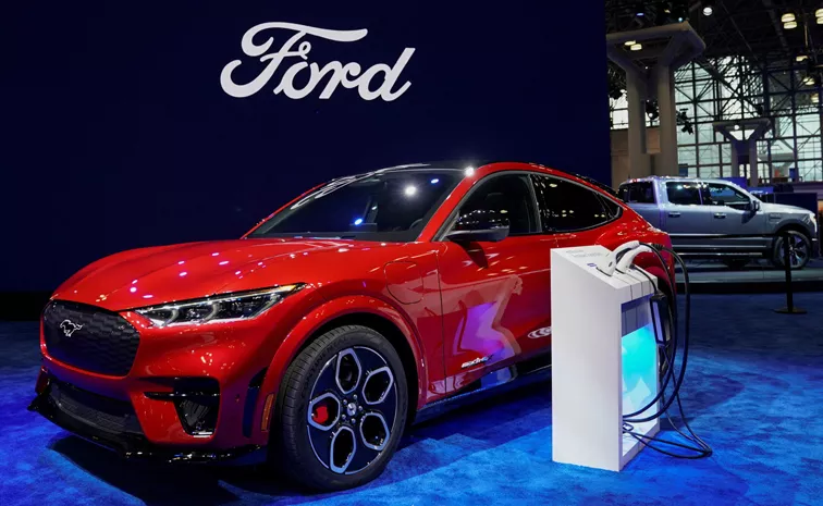 Ford plans to return to India