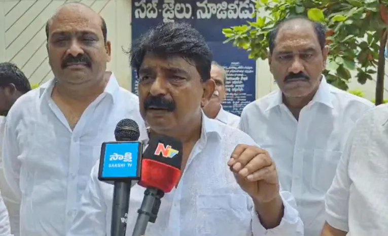 perni nani slams on chandrababu govt over ysrcp cadre arrests