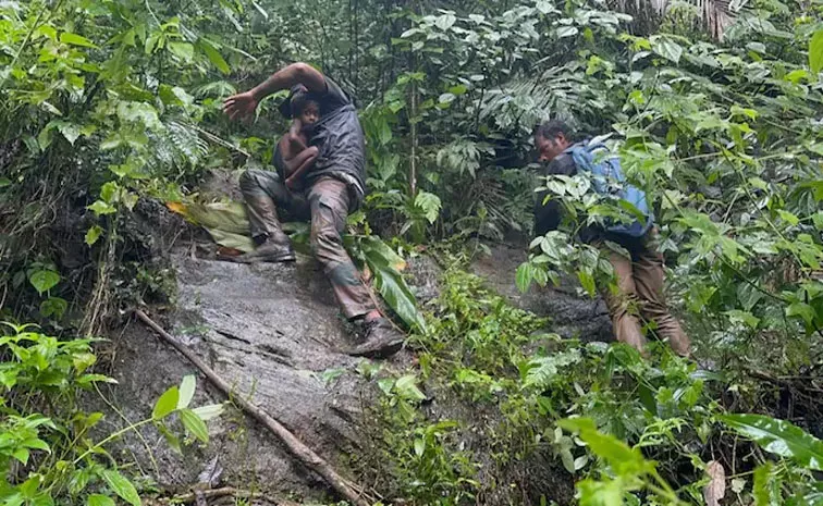 How Wayanad forest officers overcame rain rocky terrain to save family